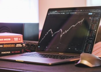 Stock Market Today: Stocks Rise After a Bumpy Week cover