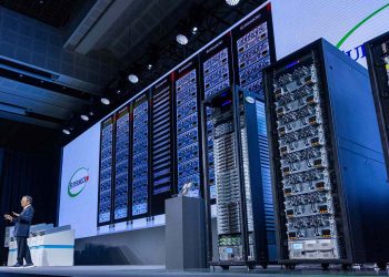 SMCI Shipping More That 100,000 AI GPUs Per Quarter: A New AI Revolution That Could Ignite Revenue Growth? cover