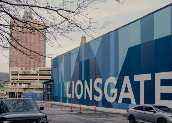 Could Lionsgate Be Hollywood’s Next Big Buy? Top Reasons It’s on Every Investor’s Radar cover