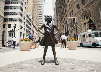 Market Outlook: Key Events and Earnings to Watch This Week cover