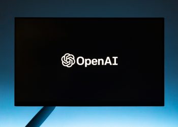 OpenAI Faces Crossroads with Microsoft: A $20 Billion Decision cover