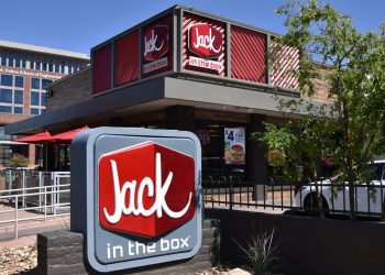 Jack In The Box Stock Tanks After Del Taco Fire Sale – What Investors Need To Know cover